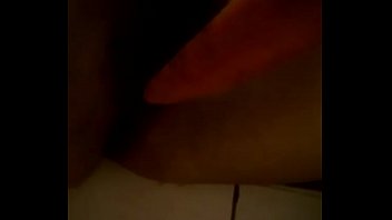 Preview 4 of Yasl Porno - Mi esposa probando una rica zanahoria mmmm luego me la comere rn una ensalada
