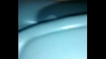 Preview 1 of 36dd Milf - Mujer Acabando en el carro - Woman squirting in car