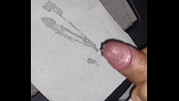 Preview 2 of My Free Camw - Sacando la leche