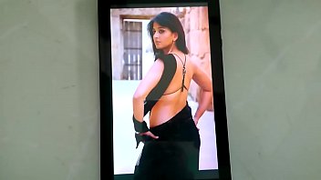 Preview 1 of Milf Hunter Levi Cash - Cum on Anushka