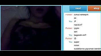 Preview 3 of 2 Hot Girls 1 Boys - webcam 002