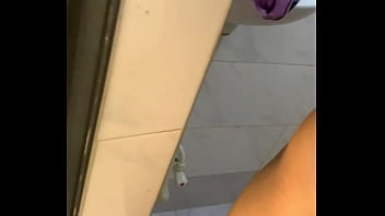 Preview 4 of Dase Xxx Video - HOW MY CASHIERS IN MY OFFICER SEDUCED ME TO FUCK IN HER BATHROOM