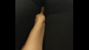 Preview 1 of Gym Bathing - Mi esposa d. y yo jugando con ella.