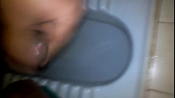 Preview 3 of Wife Mmf Clean Up - VID 20171105 200749