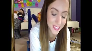 Preview 1 of Jerilynns - girl throat
