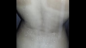 Preview 4 of Ahe Orgasm - Con mi novia en el ba&ntilde_o