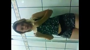 Preview 1 of Webphonecbt - pendeja bailando