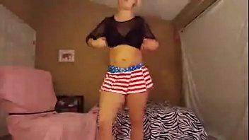 Preview 1 of Road Run - mini skirt twerking