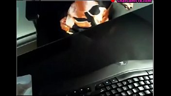 Preview 4 of Cum Foit - webcam lady