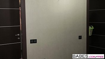 Preview 1 of Grandpa And Grandma Hot - Babes - Step Mom Lessons - (Kristof Cale , Bianka Brill) - Wet and Wild