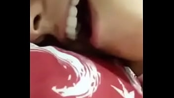 Preview 1 of Cleaning Poran - Vai Toma Sua Safada