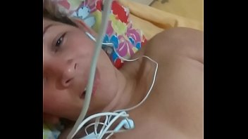 Preview 4 of Fat Girl Inbeige Yoga Pants Solo - Tereza de Barra Mansa enviou para o marido caiu na net