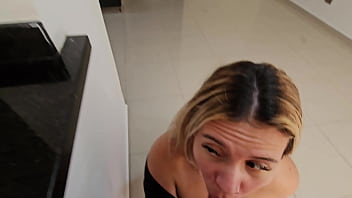 Preview 4 of Yasli Adam Genc Kiz Sikmek - Stepmom sucks her step son&#039_s best friend&#039_s cock until he discovers them,  mommy has a mouth full honey! Karen Sleent
