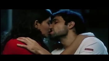 Preview 4 of Video Xxx Copero - Imran hashmi kissing fest..!