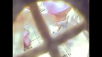 Preview 2 of Police Xxx Sex Girl - yanka zimina masturbator i shave pussy 142810