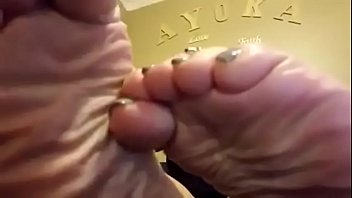Preview 2 of 2018 Public - hisfavorite01 soles tease 14