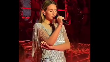 Preview 1 of Lely Star Anal - Lana Del Rey singing A&amp_W live at Leeds Festival 8/26/24