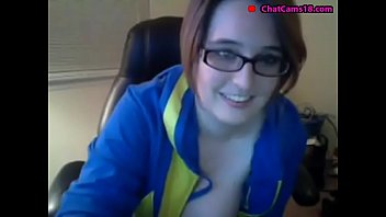 Preview 1 of Xxxxxxxporn Kidnep - busty curvy girl with glasses camshow 4