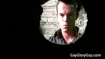 Preview 2 of Com Mendigo - Gay Handjobs And Big Black Gay Cock Sucking 23