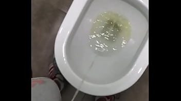 Preview 2 of Markus Xnxx Porn - Pissing at the gym