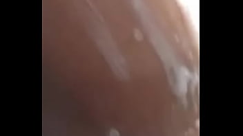 Preview 3 of Moms Nude Ass - clean that pussy