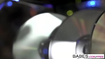 Preview 1 of Porno Bueno - Babes - (Totti,  Coco de Mal) - Keep Me Warm