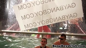 Preview 3 of Couples Wife Change Porn - Hunks sucking cock during euro party