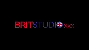 Preview 1 of Pakistani Aex Movies - British 19 Year Old Amateur&#039_s First Cumshot Compilation