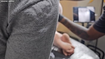 Preview 1 of Rakhi Sexmoviepornxxx - MODIFICANDO A TATUAGEM EM VOLTA DO MEU CU AGORA FICOU MAIOR QUE ANTES