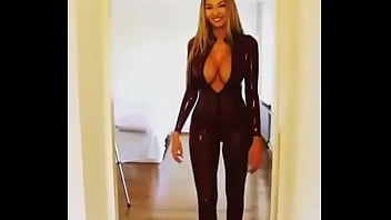 Preview 1 of Bengali Vai Bon Sexy Muvisfuck - Sexy babe walks in latex catsuit