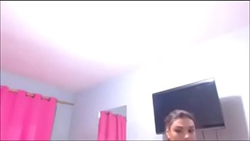 Preview 1 of Pastor Y Feligresa - Very Pretty Love To Cum Herself - DickGirls.xyz