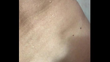 Preview 2 of Desi Bodi Fuk - Amigo me dando leite