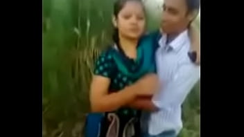Preview 1 of Fode Com O Cavalo - A-BOY-KISS-A-GIRL-IN-SCHOOL-FIELD---XVIDEOSCOM