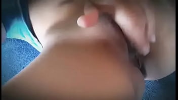 Preview 2 of Baby Latina Pov - Vadia brincando com a buceta