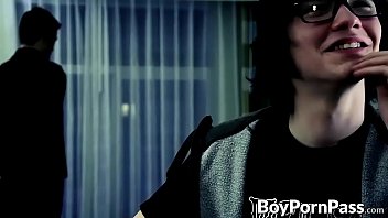 Preview 1 of Smp Seragam Cantik - b. sucker vampire feast on twinks dick and tight ass