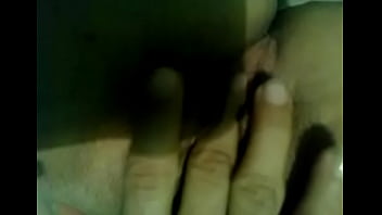 Preview 3 of Tarzan Film Sexy Video - amiga jugando con su cosita