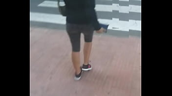 Preview 3 of Sel Pak Sexy Move - Culo leggins chica amateur Cazada