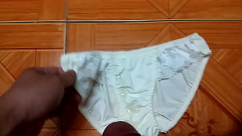 Preview 4 of German Blowjob Sex Eva Mexicana - Sịp trắng tinh kh&ocirc_i | Cum on panties compilation the best!