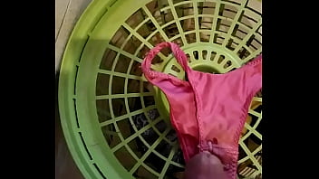 Preview 4 of Snatch Tren - Pantie Pink Gostosa