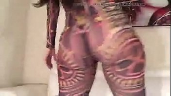 Preview 2 of Youngxnvideo - latina twerking