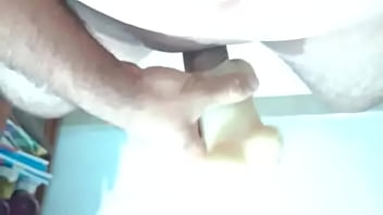 Preview 4 of Horn Buuny Com - Testando o masturbador