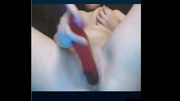Preview 4 of Big Pussy Labia - vieja caliente bailando por dinero