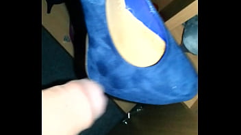 Preview 4 of Mandana Crimi - masturbation women&#039_s shoes