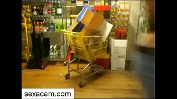 Preview 2 of Pinay Janice Iyotibe - Public flashing during work hours - sexacam.com