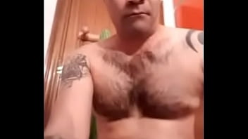 Preview 3 of Amateur Mom Fucks Boy - Erick Fernando Medina Mu&ntilde_oz