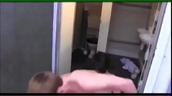Preview 2 of Proses Pembuatan Film Porn - Auf der Toilette Teil2