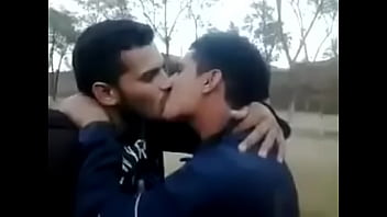 Preview 3 of Indian Motherwon Son Sex Sextvx - Besos cachondos
