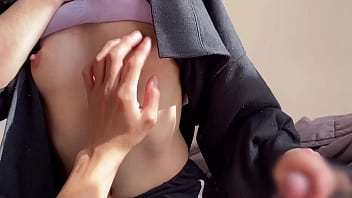 Preview 3 of Tiny Anus - 付き合いたてのカップルが初お泊まりした朝、彼女から焦らし手コキで起こされ早朝SEX勃発　初体験　亀頭責め　乳首責め　朝勃ち　初めて　大量射精　巨乳　かわいい　投稿　個人撮影　素人　日本人　えむゆみ