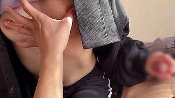 Preview 4 of Tiny Anus - 付き合いたてのカップルが初お泊まりした朝、彼女から焦らし手コキで起こされ早朝SEX勃発　初体験　亀頭責め　乳首責め　朝勃ち　初めて　大量射精　巨乳　かわいい　投稿　個人撮影　素人　日本人　えむゆみ