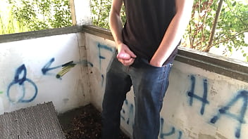 Preview 4 of Silde Pussy - Abspritzen